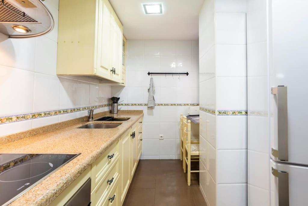 Ayala Beach Apartment 马拉加 外观 照片